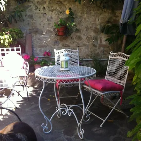 Il Casale Del Ginepro Bed & Breakfast