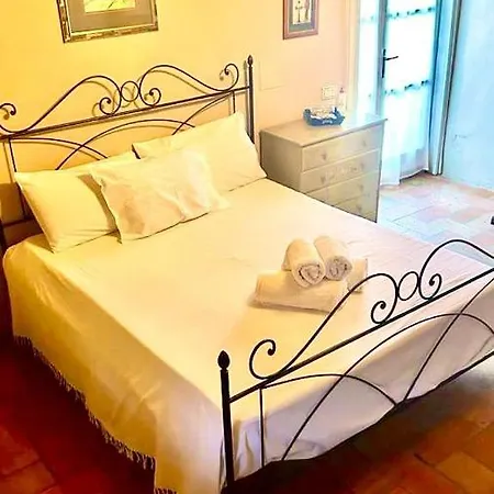 לינה וארוחת בוקר Il Casale Del Ginepro