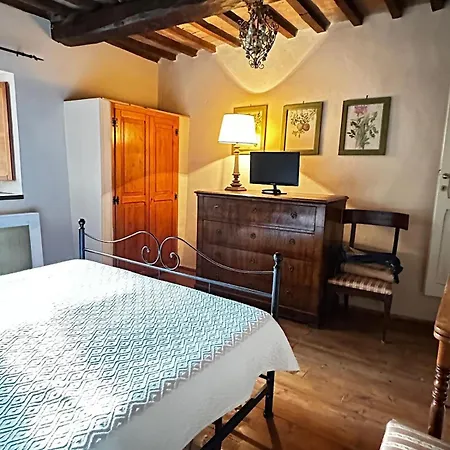 Il Casale Del Ginepro 4*