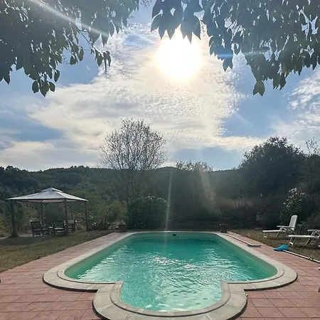Il Casale Del Ginepro Nocleg ze śniadaniem 4*