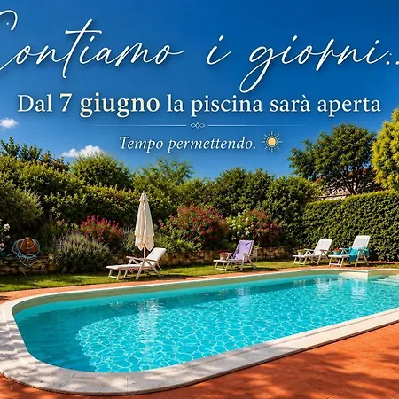 Il Casale Del Ginepro Bed and Breakfast 4*