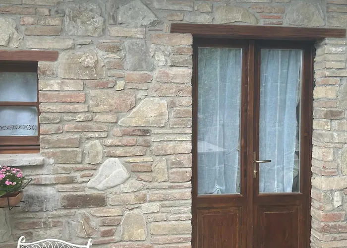 Il Casale Del Ginepro Alojamento de Acomodação e Pequeno-almoço Migliano