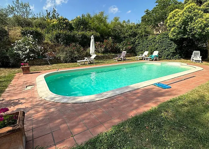 Alojamento de Acomodação e Pequeno-almoço Il Casale Del Ginepro 4*