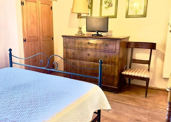 Il Casale Del Ginepro Alojamento de Acomodação e Pequeno-almoço Migliano