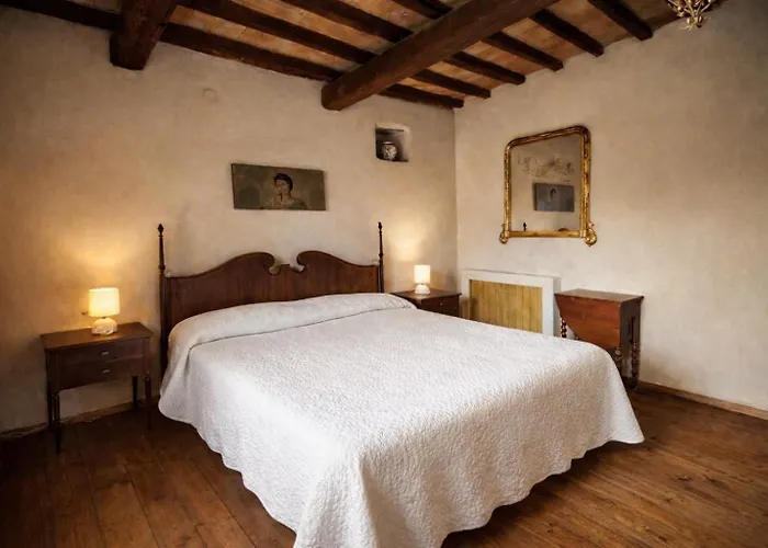 Il Casale Del Ginepro Alojamento de Acomodação e Pequeno-almoço